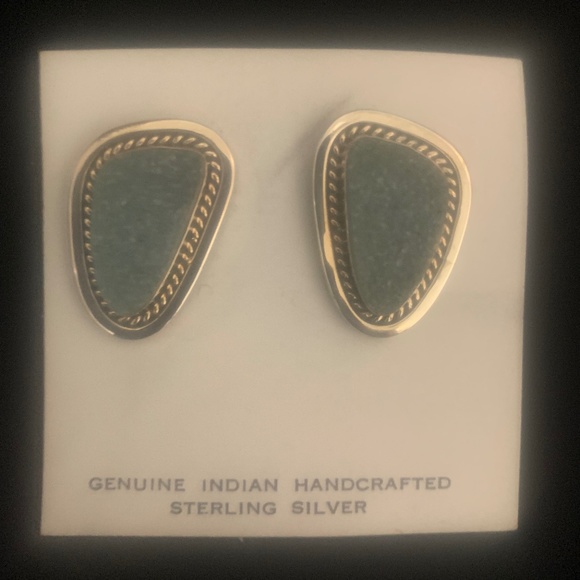 Druzi Quartz Handcrafted Genuine Indian Sterling Silver Earrings - Picture 2 of 8